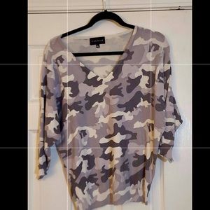 Grey and white Camo quarter sleeve shirt